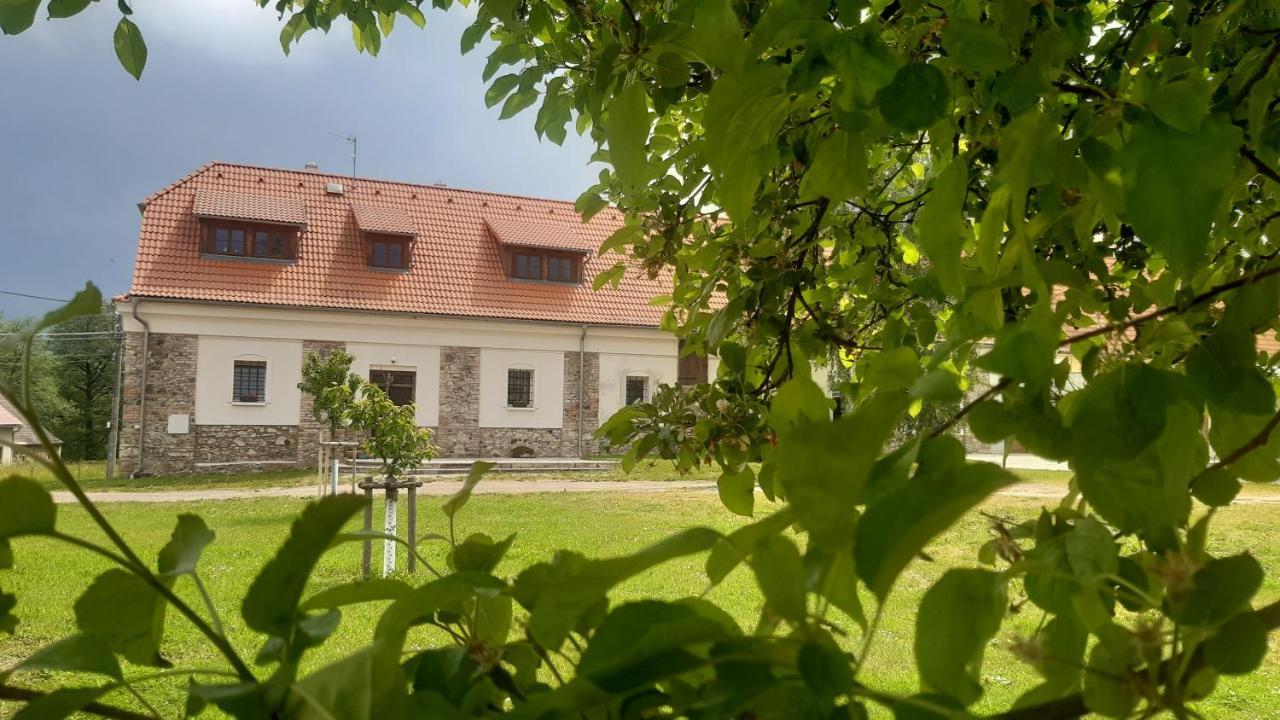 Korn-Hof Aparthotel Kornatice Kültér fotó